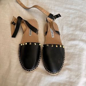 Torrid espadrille flats nwt